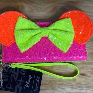 Loungefly Pink and Green Sequin wristlet wallet. NWT